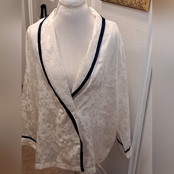 Vintage Inner Most Double Breasted Rose Embossed Night Shirt   Size XL - Picture 5 of 8